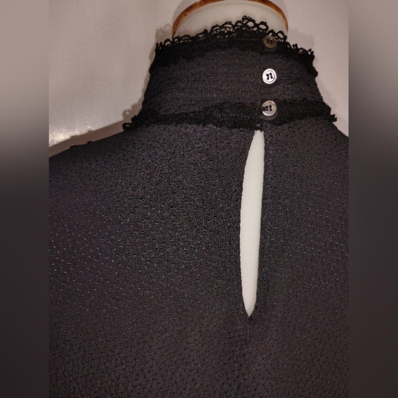 SILK LACE RETRO LUXURY BLOUSE NWOT - Picture 9 of 9